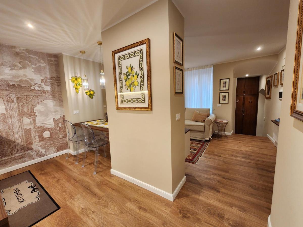 Charming Stay In Roma - Luxury Holiday Apartment Bagian luar foto