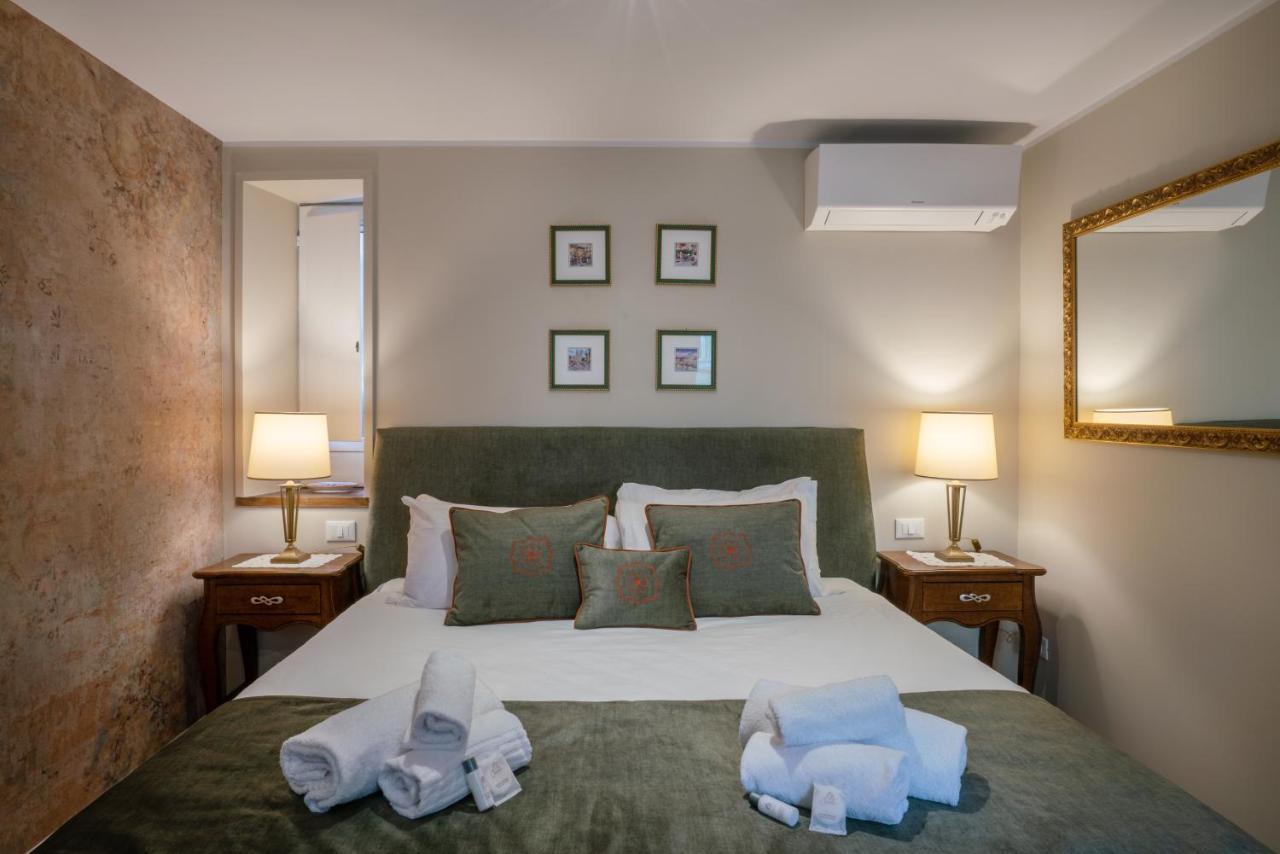 Charming Stay In Roma - Luxury Holiday Apartment Bagian luar foto