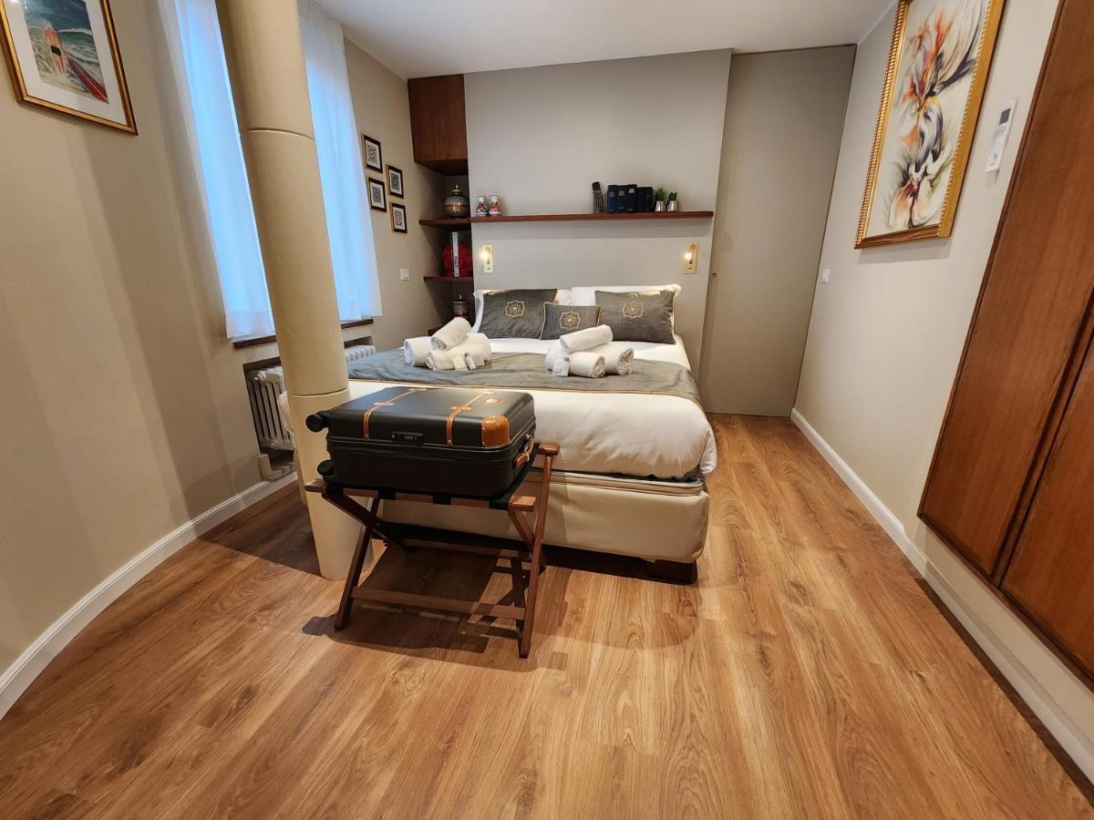 Charming Stay In Roma - Luxury Holiday Apartment Bagian luar foto
