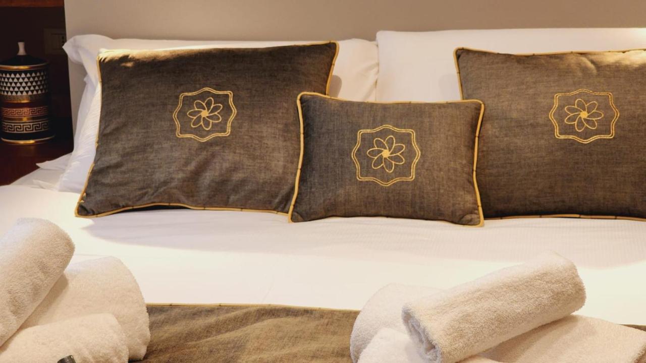 Charming Stay In Roma - Luxury Holiday Apartment Bagian luar foto