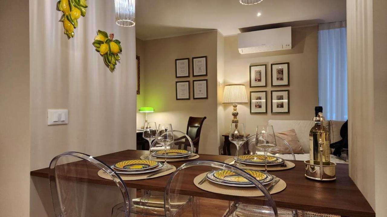 Charming Stay In Roma - Luxury Holiday Apartment Bagian luar foto